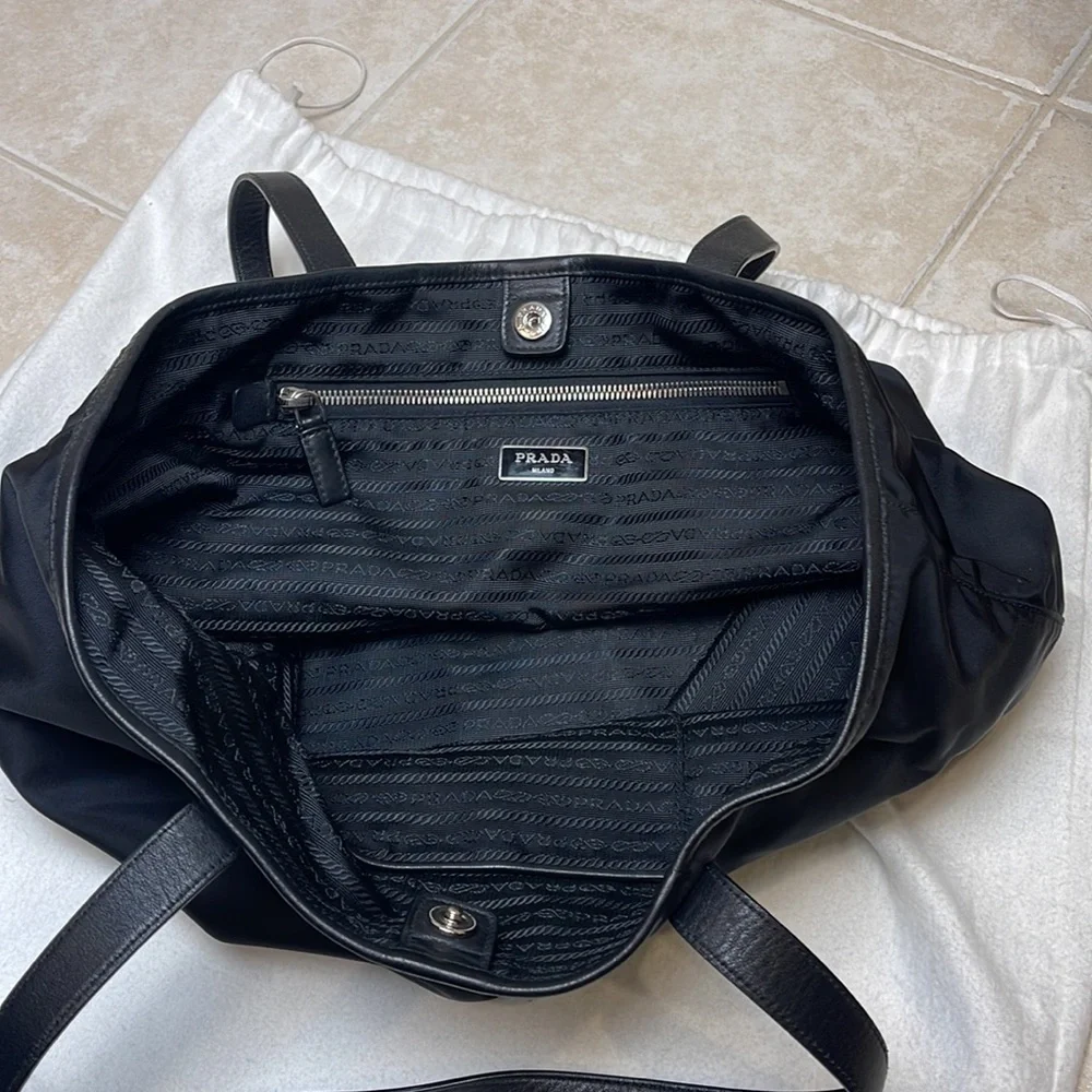 Prada Nylon tote bag - Picture 10 of 10